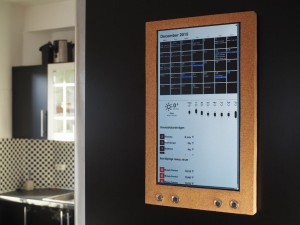 Настенный календарь и центр уведомлений для всей семьи на базе Raspberry Pi